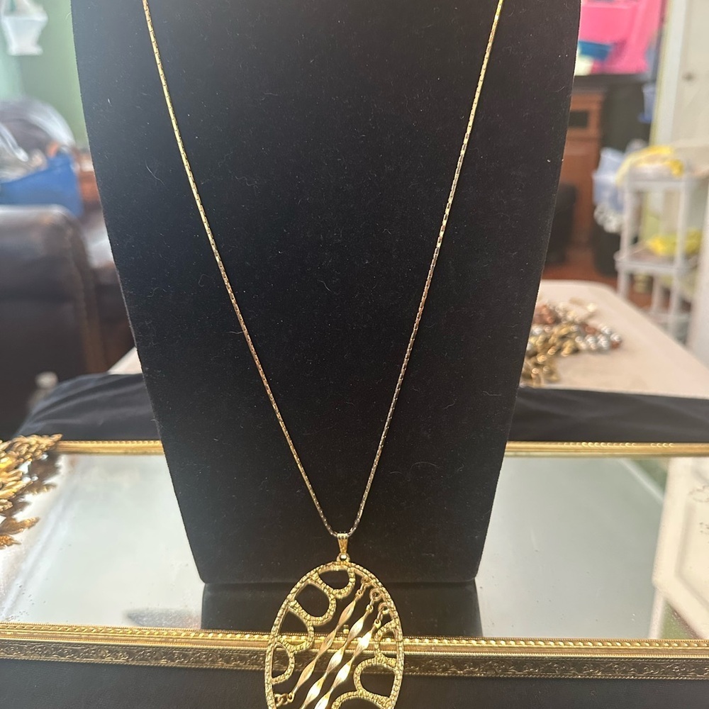 Napier Gold-Tone Oval Pendantb Necklace 30" - Picture 2 of 5